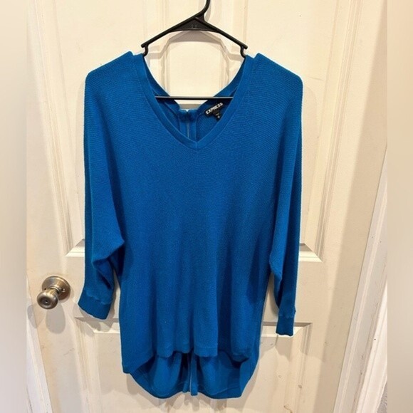 Express Dolman Sleeve High Low Zipper Back Sweater size Medium - Picture 1 of 6